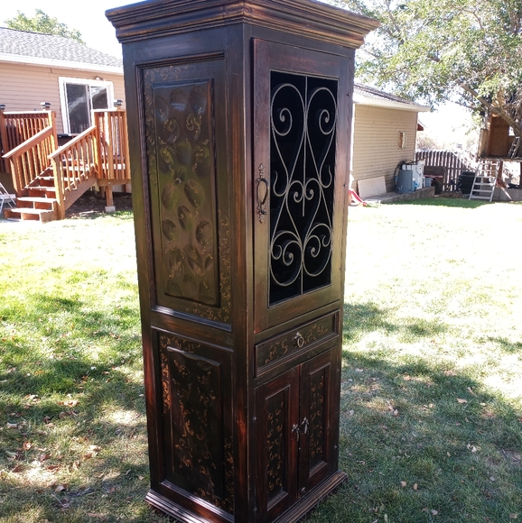 Armorie vinera haighgate wine cabinet